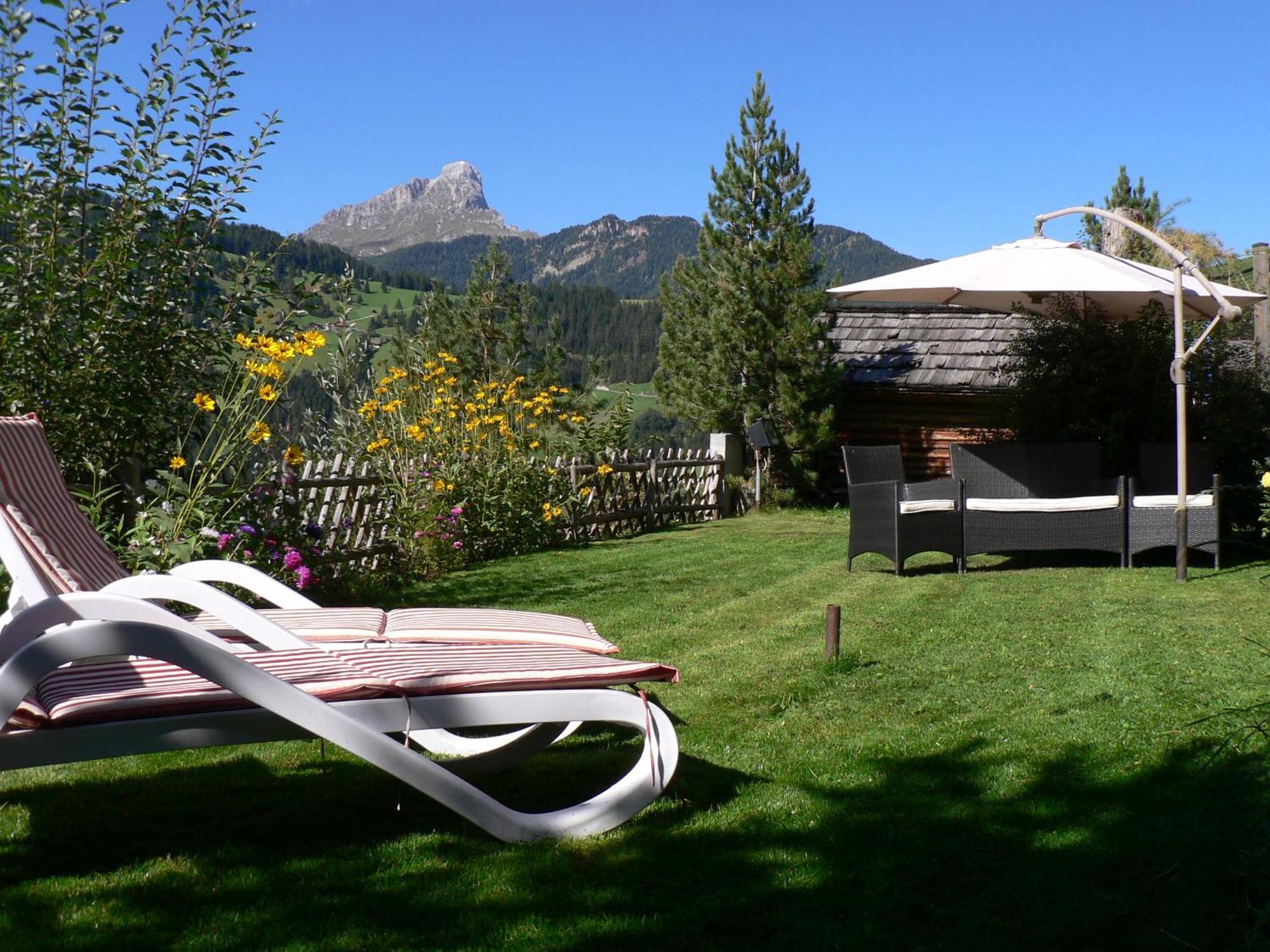Hotel Alpenrose Dolomites La Valle Exterior photo